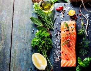 Aromatiche e spezie: come iniziare a usarle in cucina