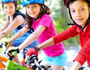 Bambini, sana alimentazione e movimento: i consigli del dietista