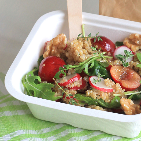 Insalata di quinoa, rucola e ciliegie!