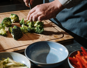 Igiene in cucina: come manipolare e preparare gli alimenti in modo sicuro